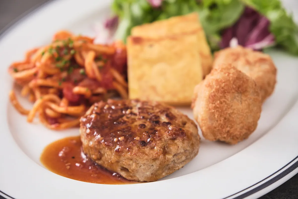 份量菜單“沖繩A午餐”